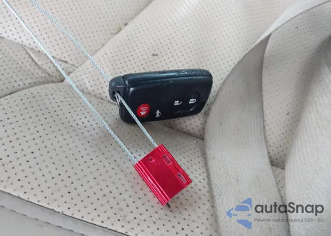 2011 Toyota Avalon Limited z USA, uszkodzony, nr VIN 4T1BK3DB6BU399536